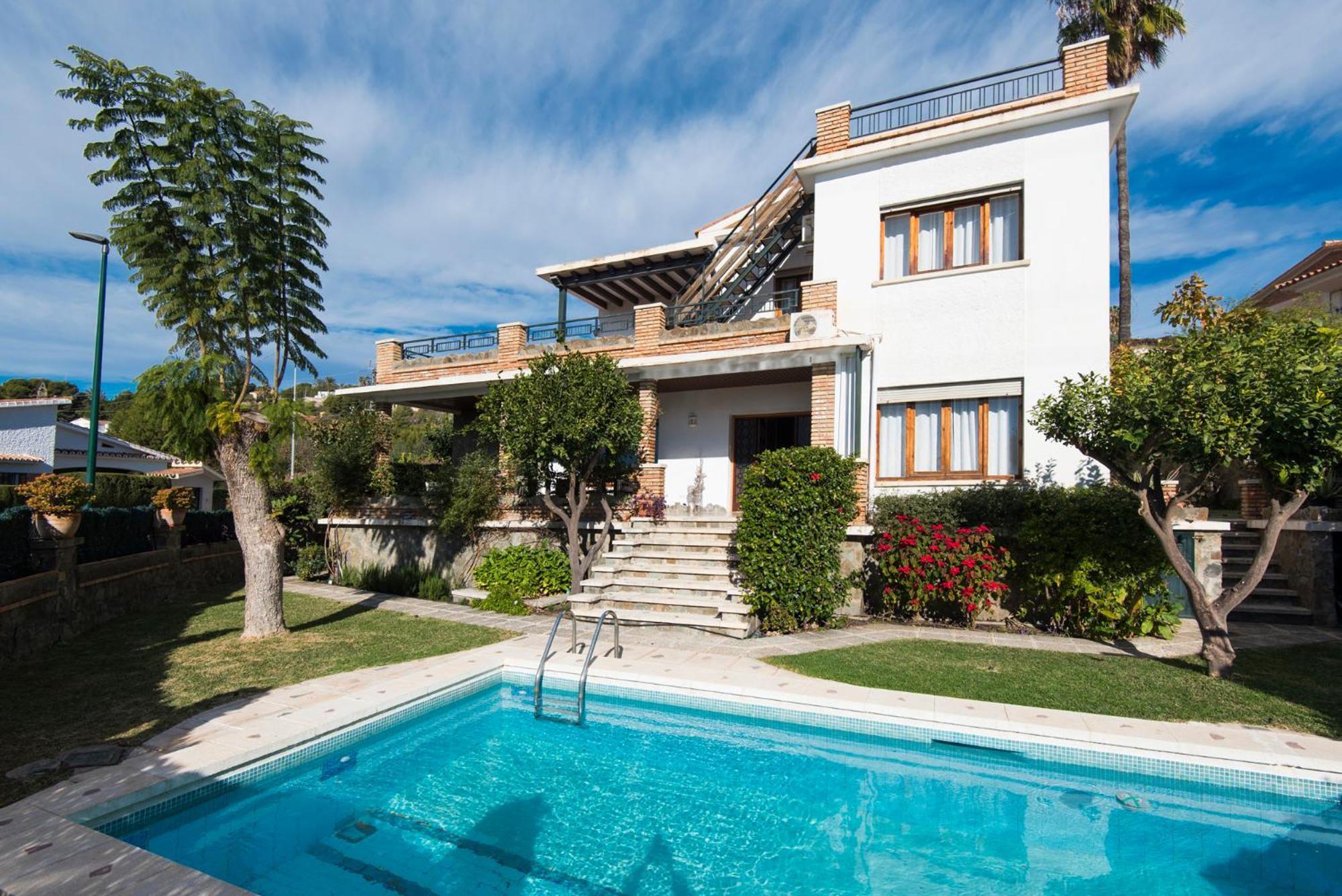 Queen Of The Ocean Villa: Stately Style House With Pool Malaga Luaran gambar